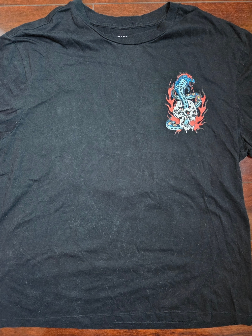 ALL SAINTS Black Graphic Crewneck T-Shirt with Blue Snake & Red Flame Design